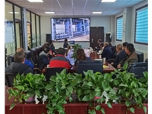 周會(huì )項目匯報會(huì )議