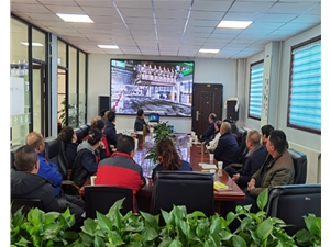 產(chǎn)品生產(chǎn)培訓會(huì )議