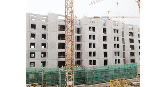 預制混凝土墻板的吊裝過(guò)程